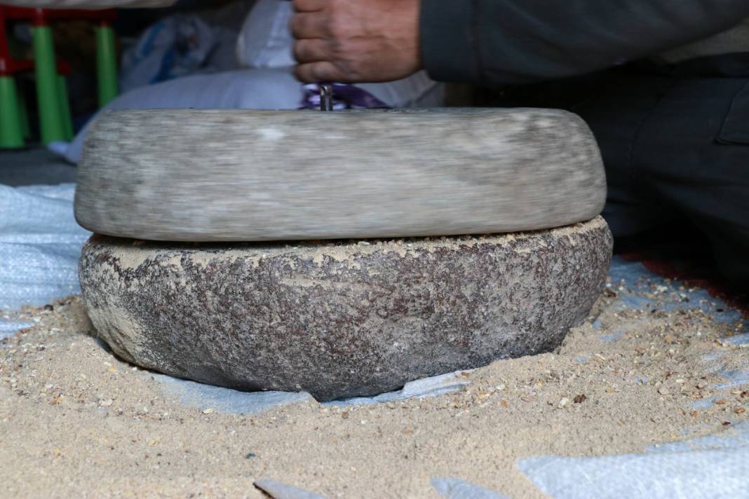 Konya'da yaylacıların vazgeçilmezi 8 malzemeli lezzet: İşte "gavut" böyle yapılıyor 1